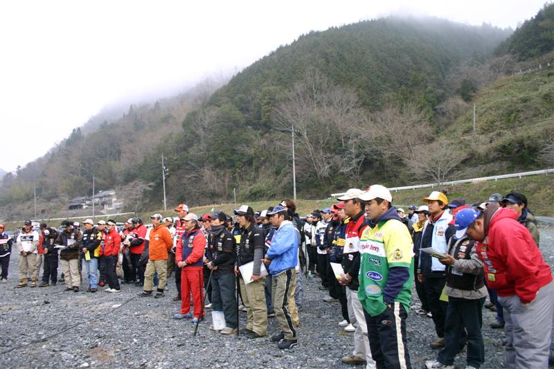 【写真クリックで前の画面に戻ります】　 